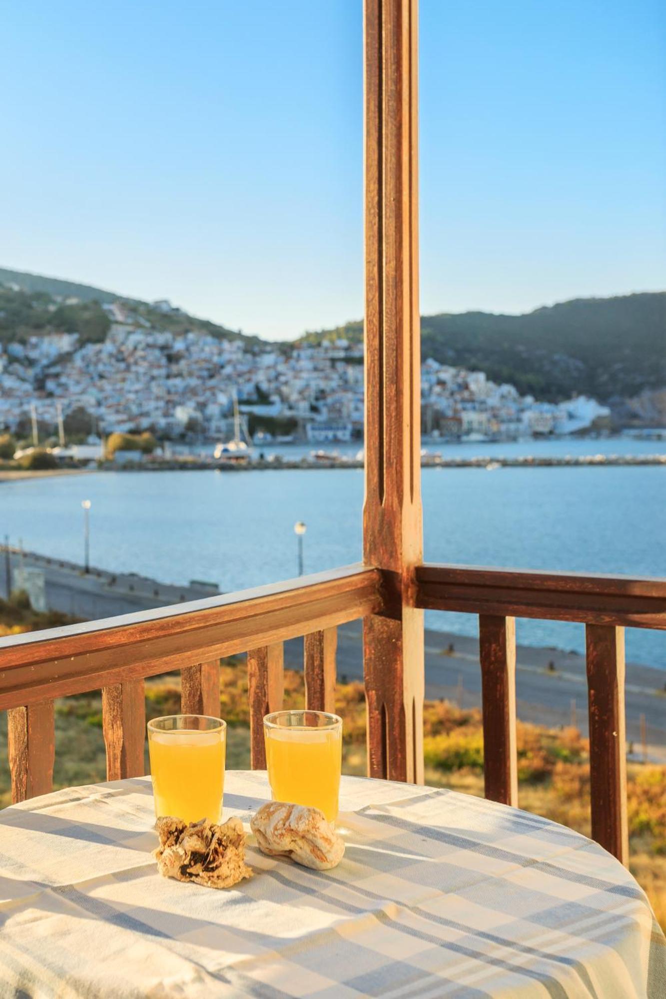 Nikolaos Studios Apartments Скопелос Экстерьер фото
