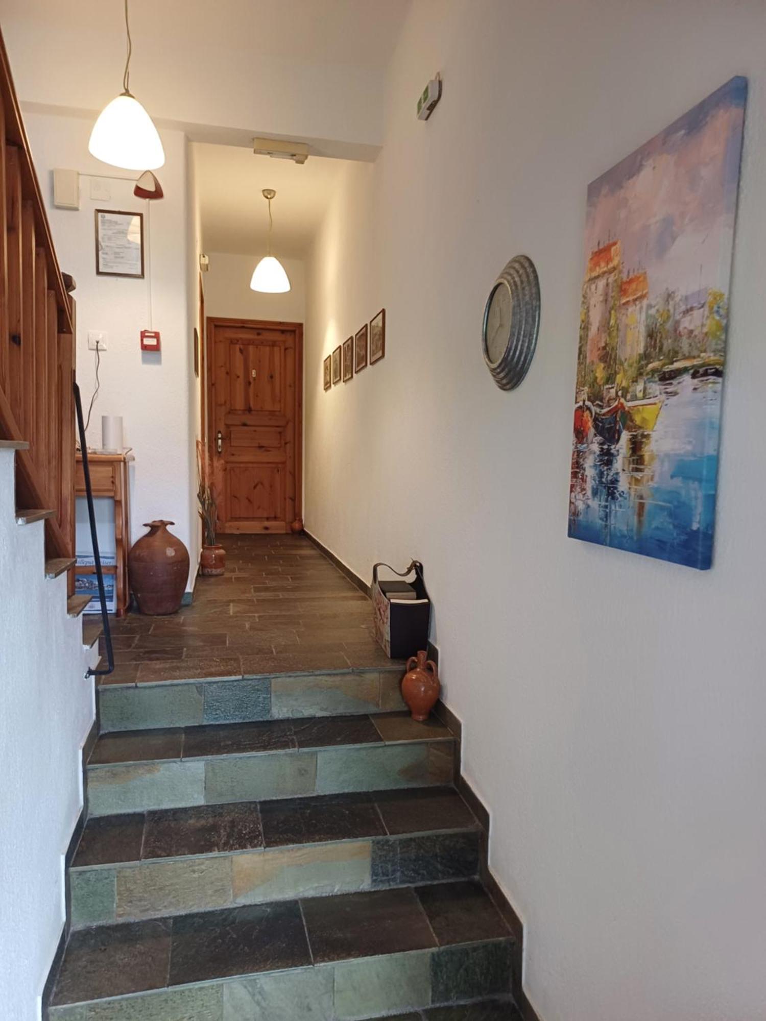 Nikolaos Studios Apartments Скопелос Экстерьер фото