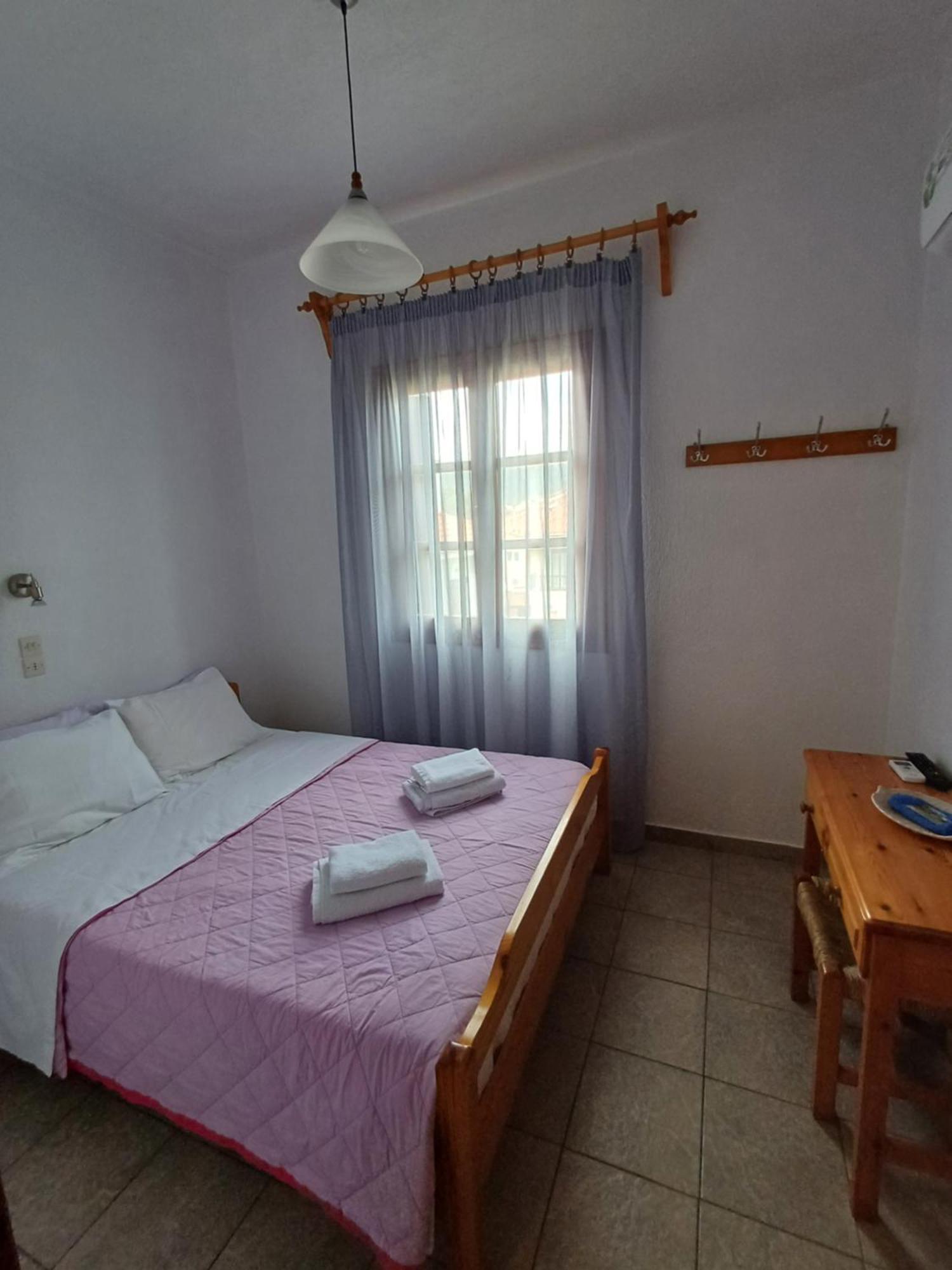 Nikolaos Studios Apartments Скопелос Экстерьер фото