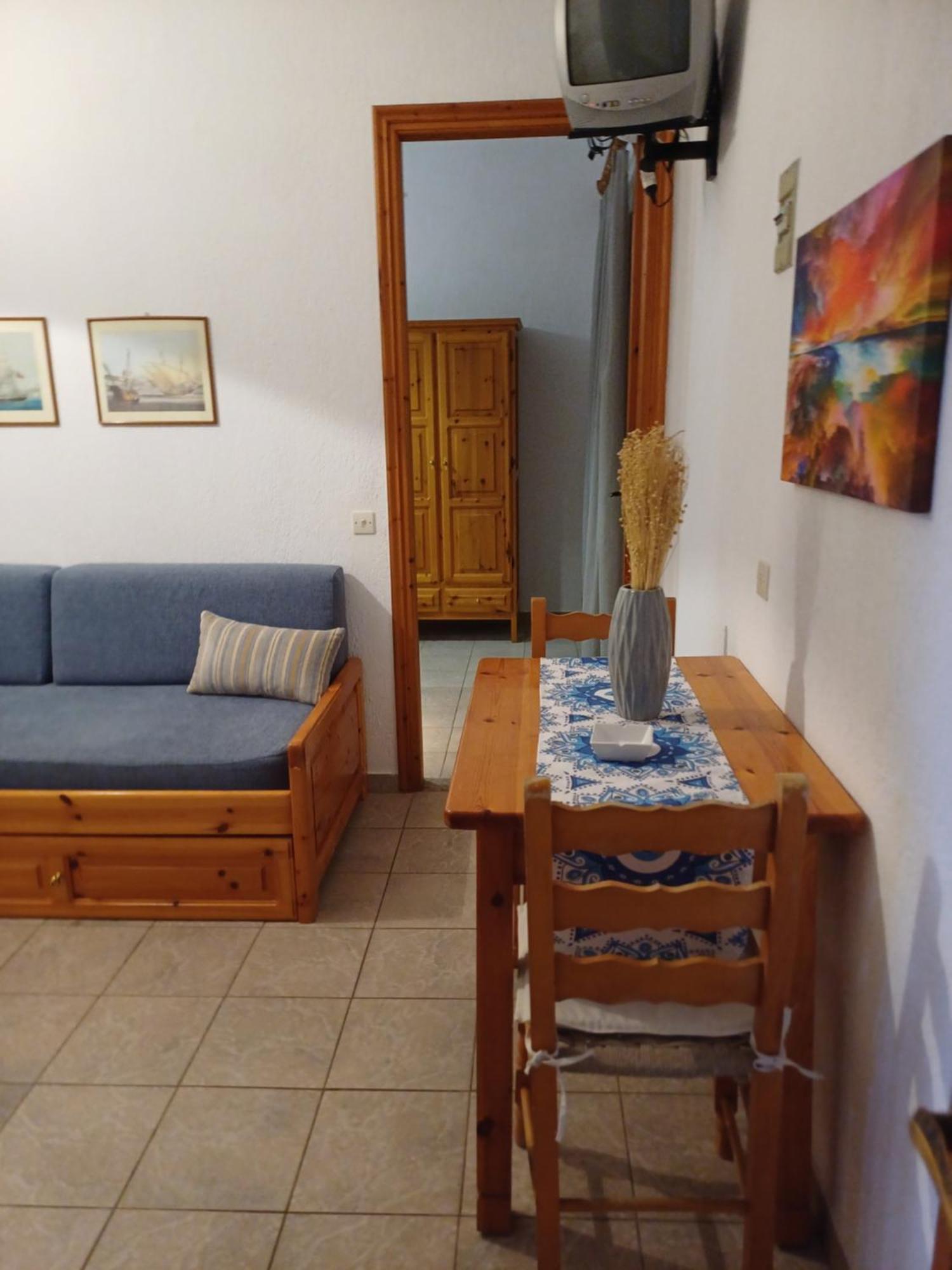 Nikolaos Studios Apartments Скопелос Экстерьер фото