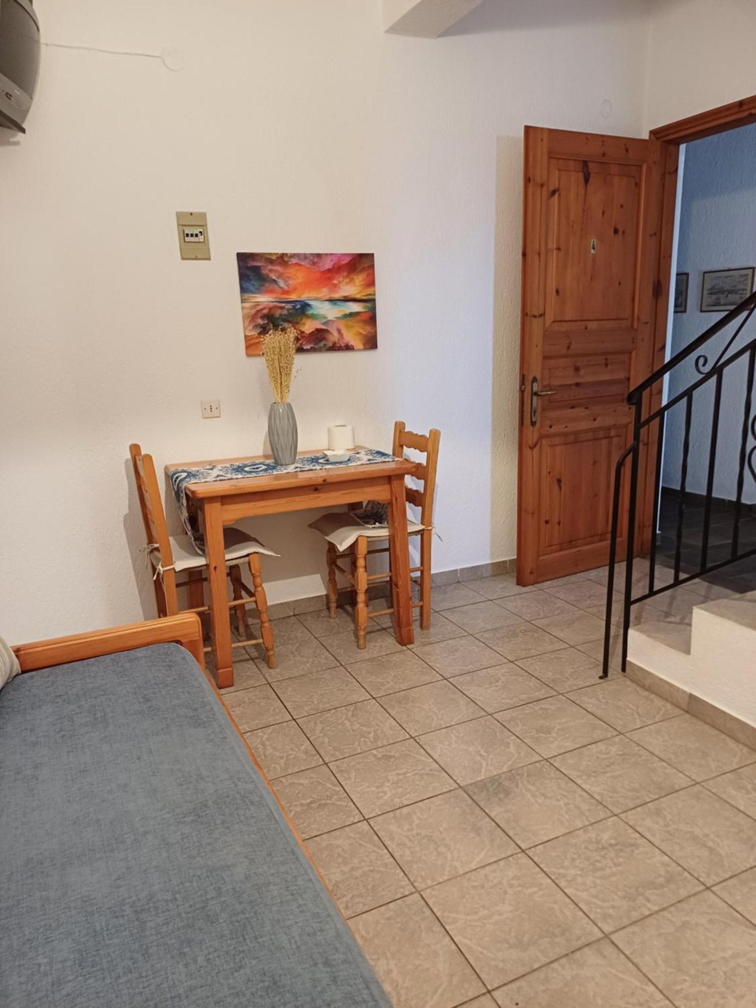 Nikolaos Studios Apartments Скопелос Экстерьер фото